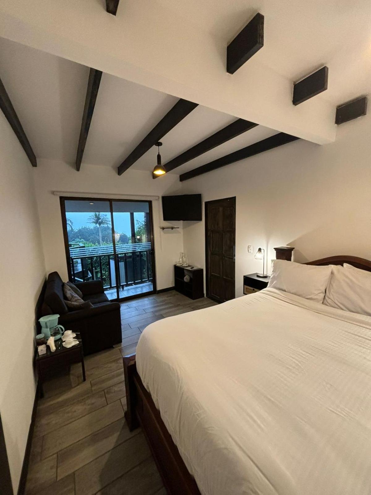 Vistas Del Conde Otel Heredia Dış mekan fotoğraf