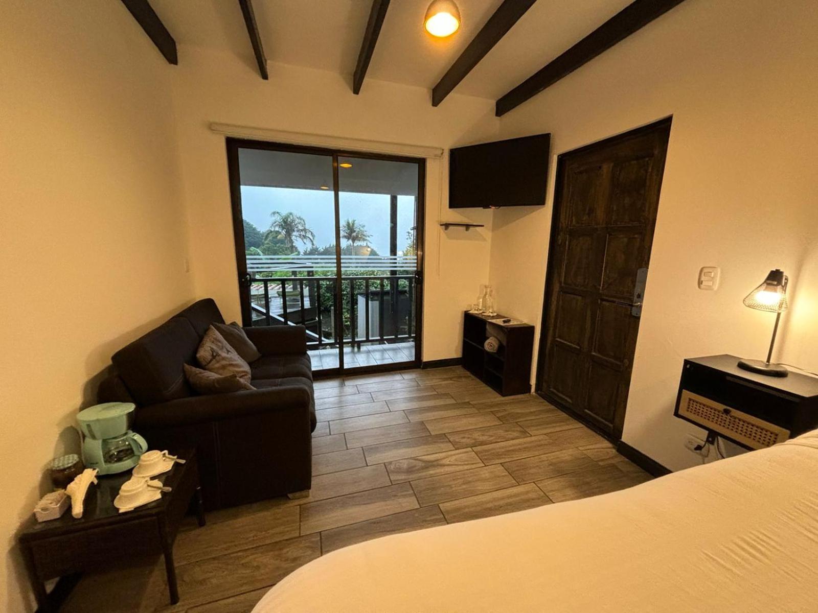 Vistas Del Conde Otel Heredia Dış mekan fotoğraf