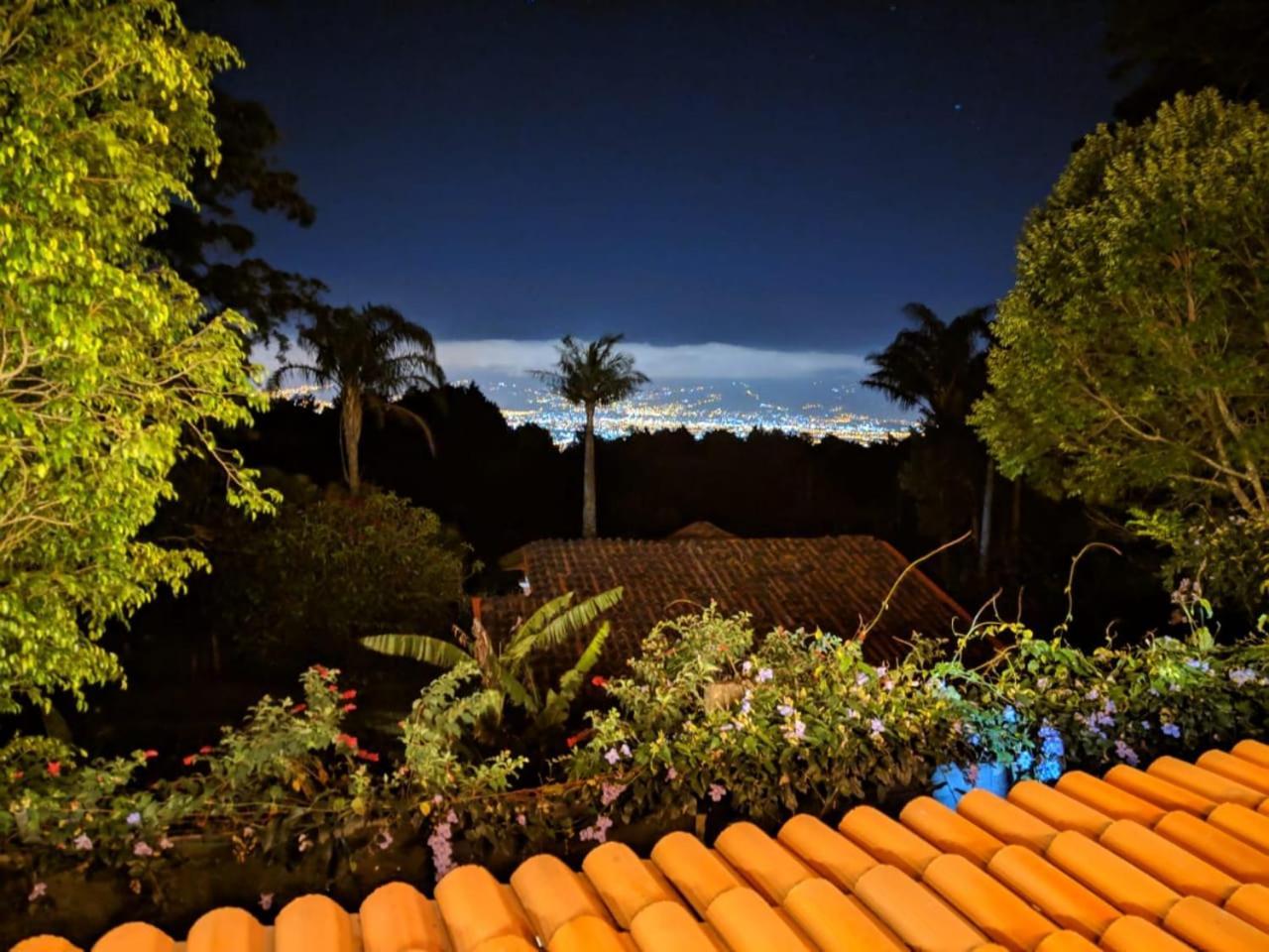 Vistas Del Conde Otel Heredia Dış mekan fotoğraf